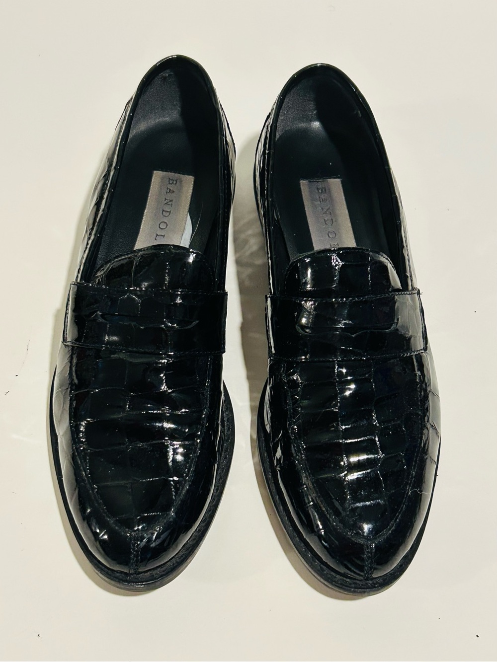 Bandolino Women's Black Patent Leather Loafers Crocodile Wade3 Size 7